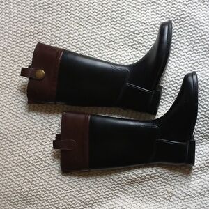 Banana Republic Black and Chocolate Brown Rider Rainboots. Size 8. EU38.